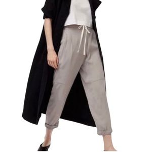 Aritzia Wilfred Marais Drapey Grey Lightweight Crop Tie Front Pants Size Small